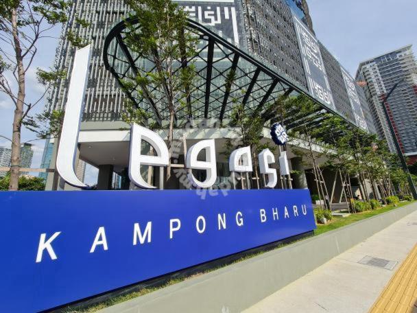Legasi Kampung Baru By Twenty7 Apartment Куала Лумпур Екстериор снимка