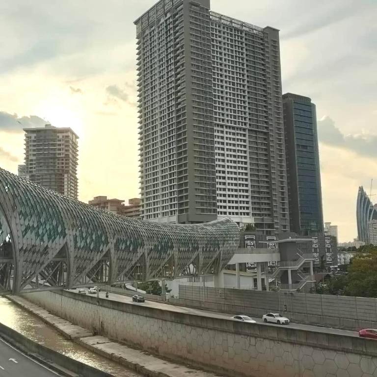 Legasi Kampung Baru By Twenty7 Apartment Куала Лумпур Екстериор снимка